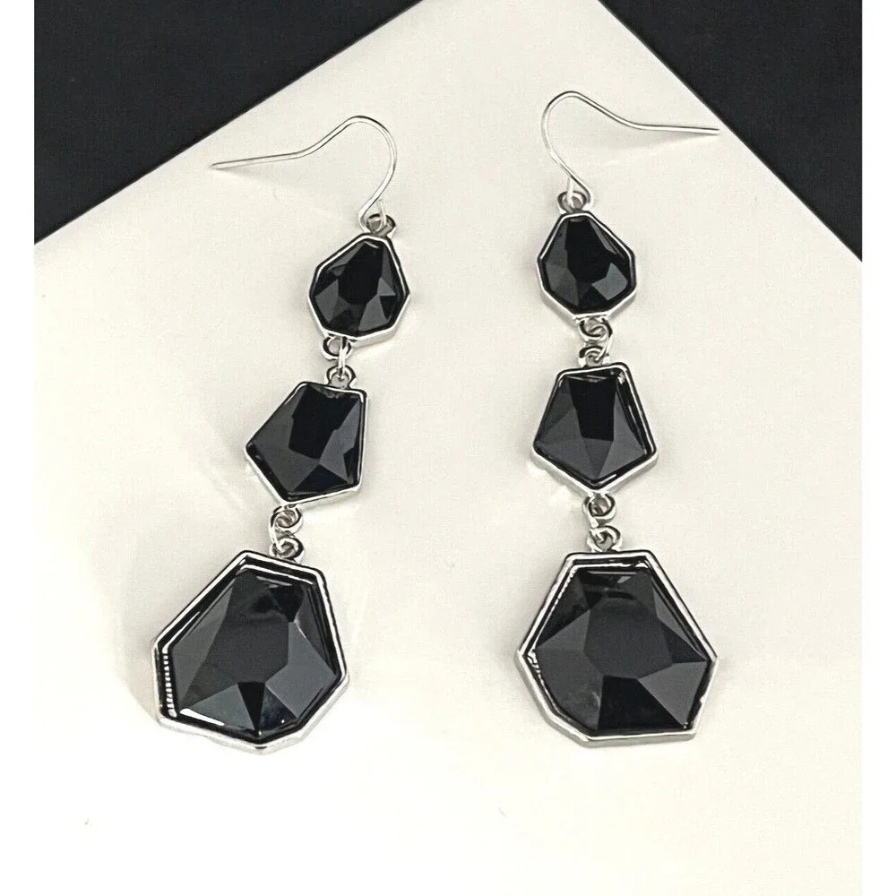 New Boutique Earrings Silver Tone Black Faceted Stones Dangle Women's 1H